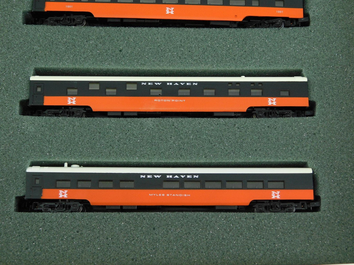 N Scale Con-Cor 0001-008517 NH New Haven &quot;McGinnis&quot; PA-1 Diesel Passenger Set