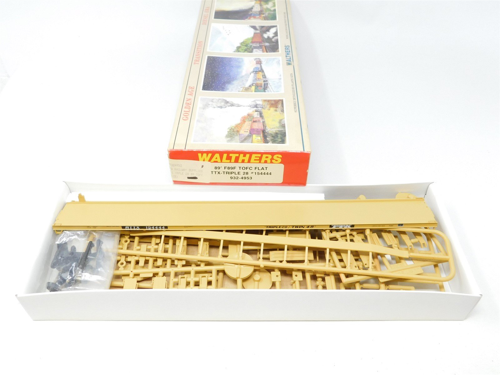 HO Walthers Kit #932-4953 RTTX TTX 89' F89F TOFC Channel Side Flat Car #154444