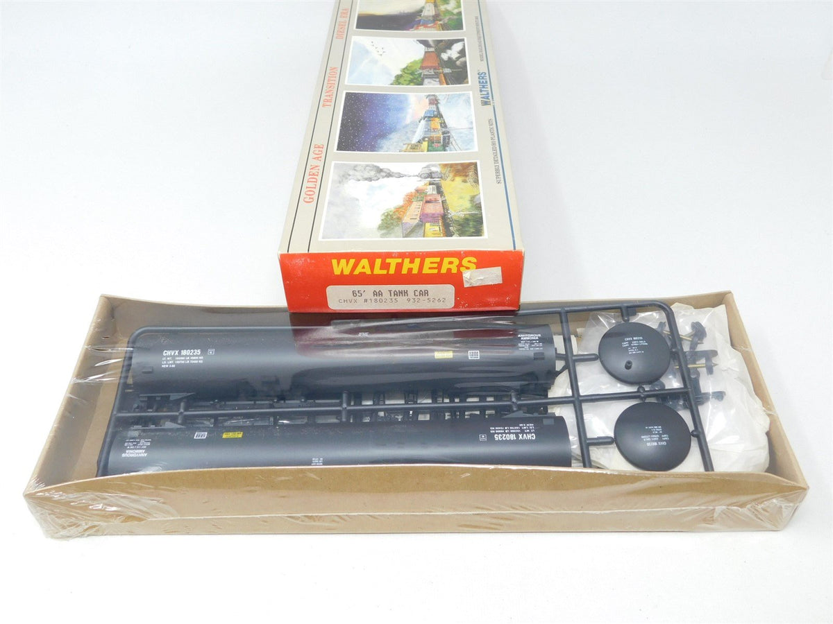 HO Scale Walthers Kit #932-5262 CHVX 65&#39; Anhydrous Ammonia Tank Car #180235