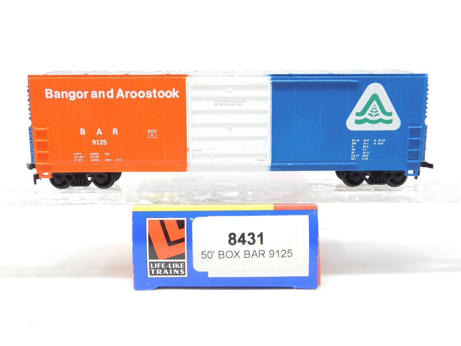 HO Scale Life-Like Trains #8431 BAR Bangor & Aroostook 50' Box Car #9125