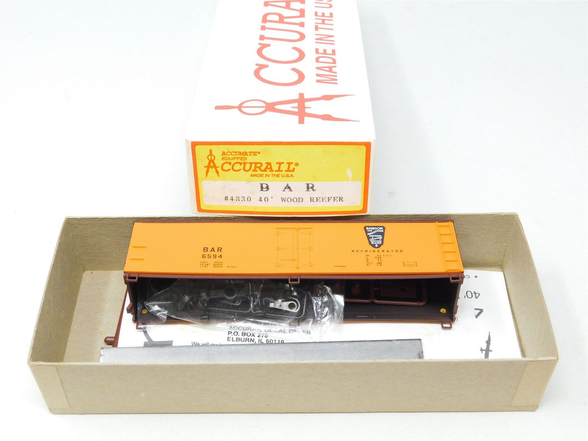 HO Scale Accurail Kit #4830 BAR Bangor &amp; Aroostook 40&#39; Wood Reefer #6594