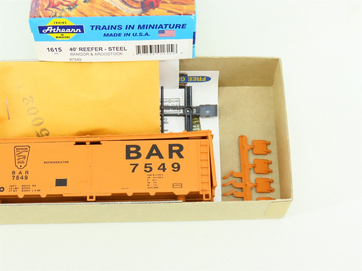 HO Scale Athearn Kit #1615 BAR Bangor &amp; Aroostook 40&#39; Steel Reefer #7549