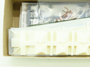 HO Funaro & Camerlengo Kit 6785 Undecorated CR Conrail 4-Bay Covered Hopper