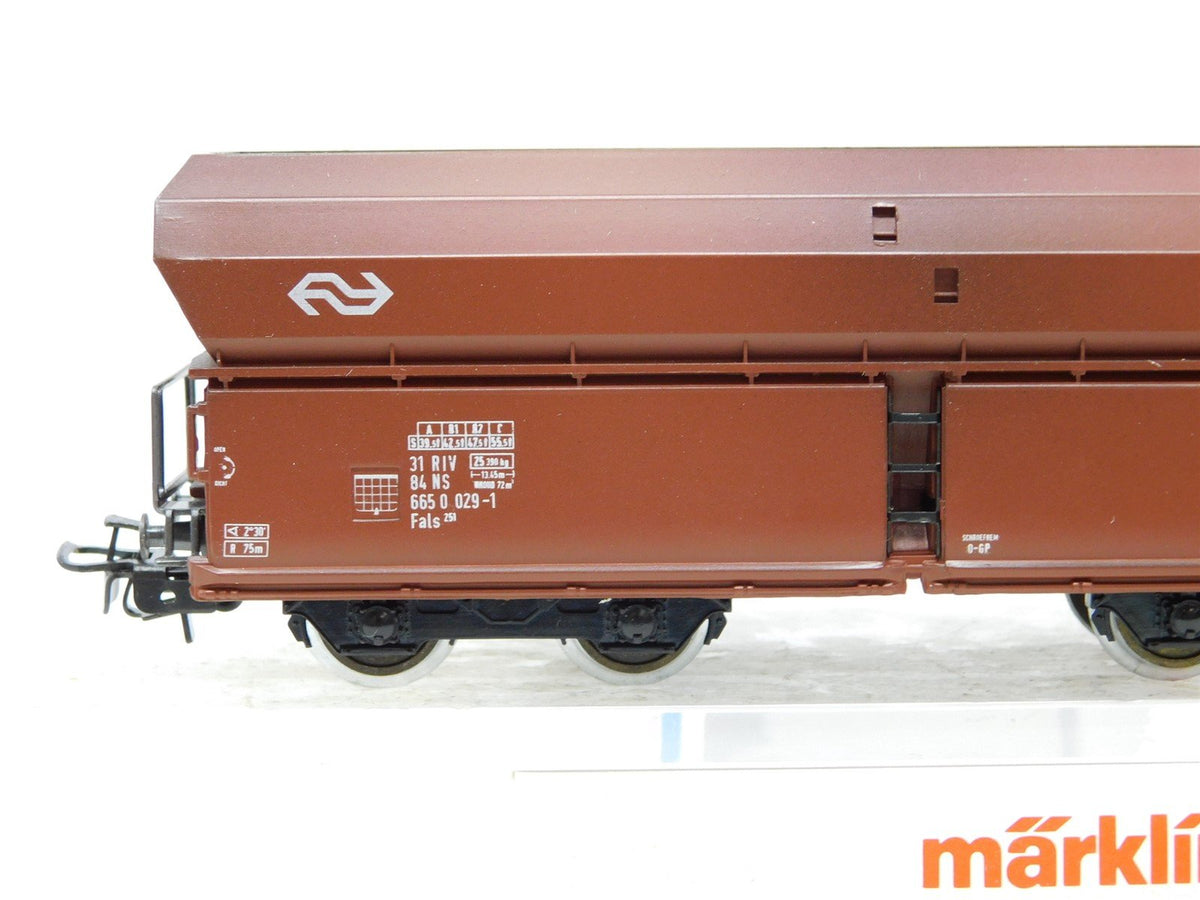 HO Scale Marklin 4725 NS Dutch Railways Type Fals Side-Discharge Hopper #029-1