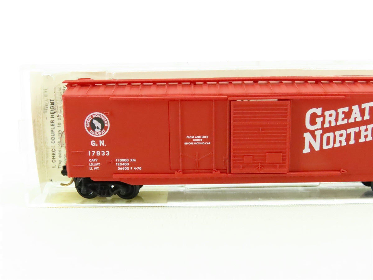 N Scale Micro-Trains MTL 33010 GN Great Northern &quot;Goat&quot; 50&#39; Box Car #17833