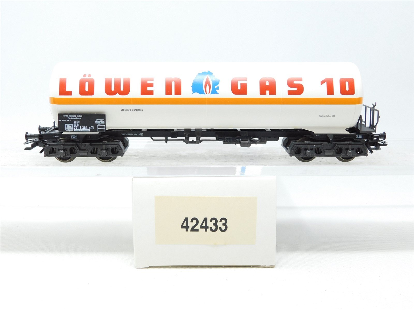 HO Scale Marklin 42433 DB German Federal Lowengas 10 Tank Car #364-0P