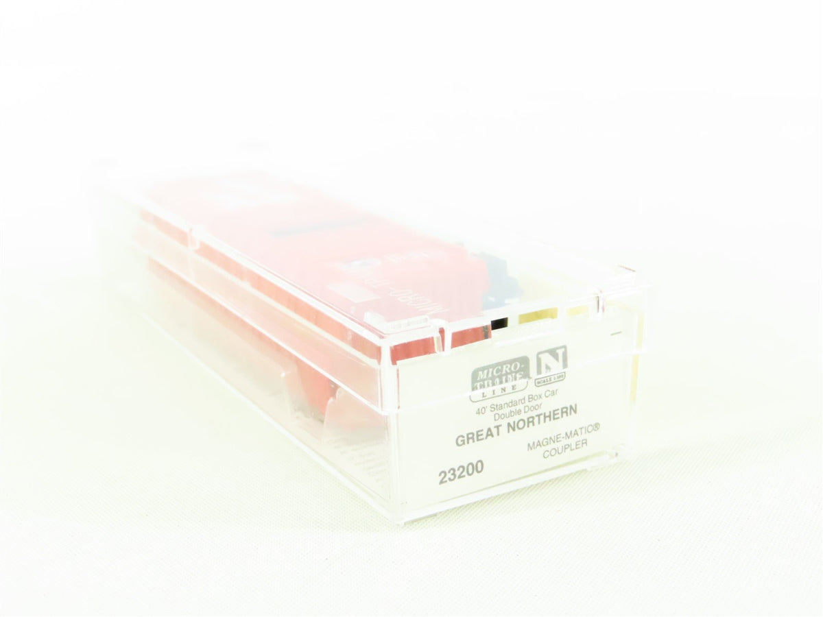 N Scale Micro-Trains MTL 23200 GN Great Northern 40&#39; Double Door Box Car #3249