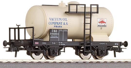 HO Scale Roco 56150 CSD Czechoslovak State Vacuum Oil Tank Car #551458P