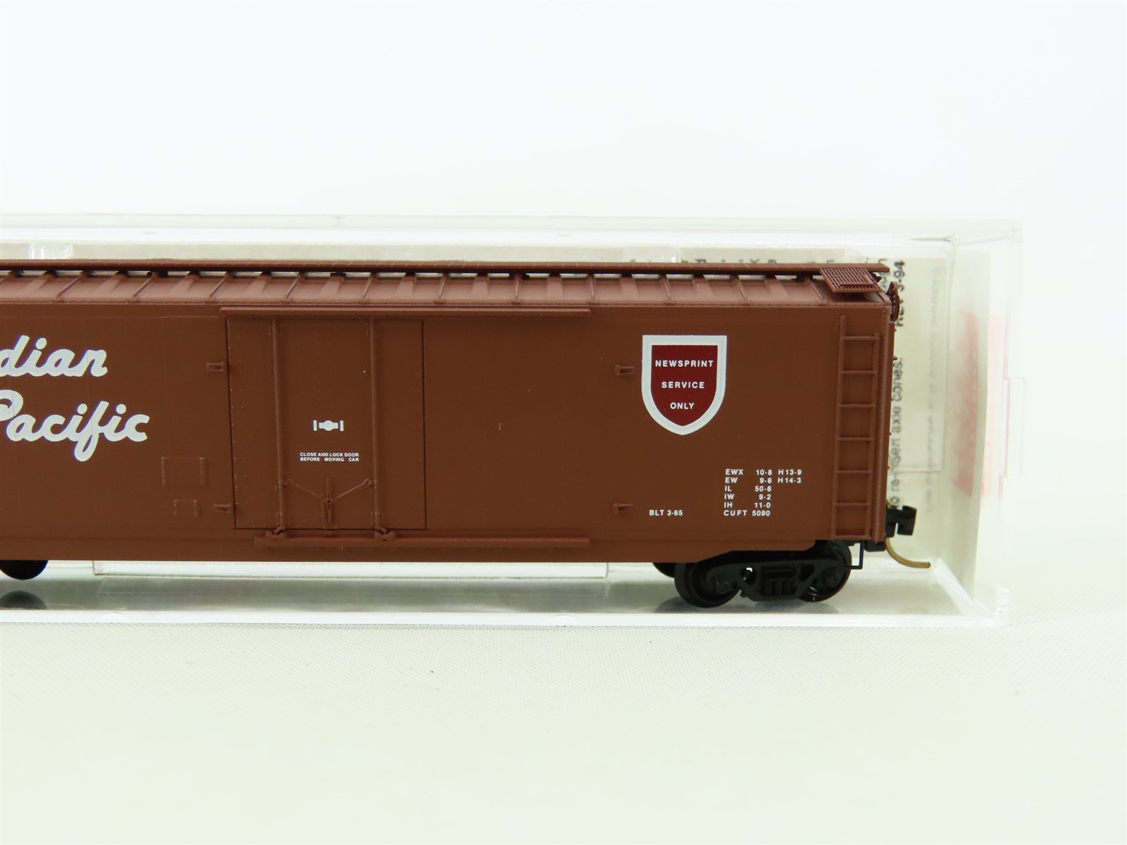 N Scale Micro-Trains MTL 32170 CP Canadian Pacific 50' Plug Door Box Car #80275