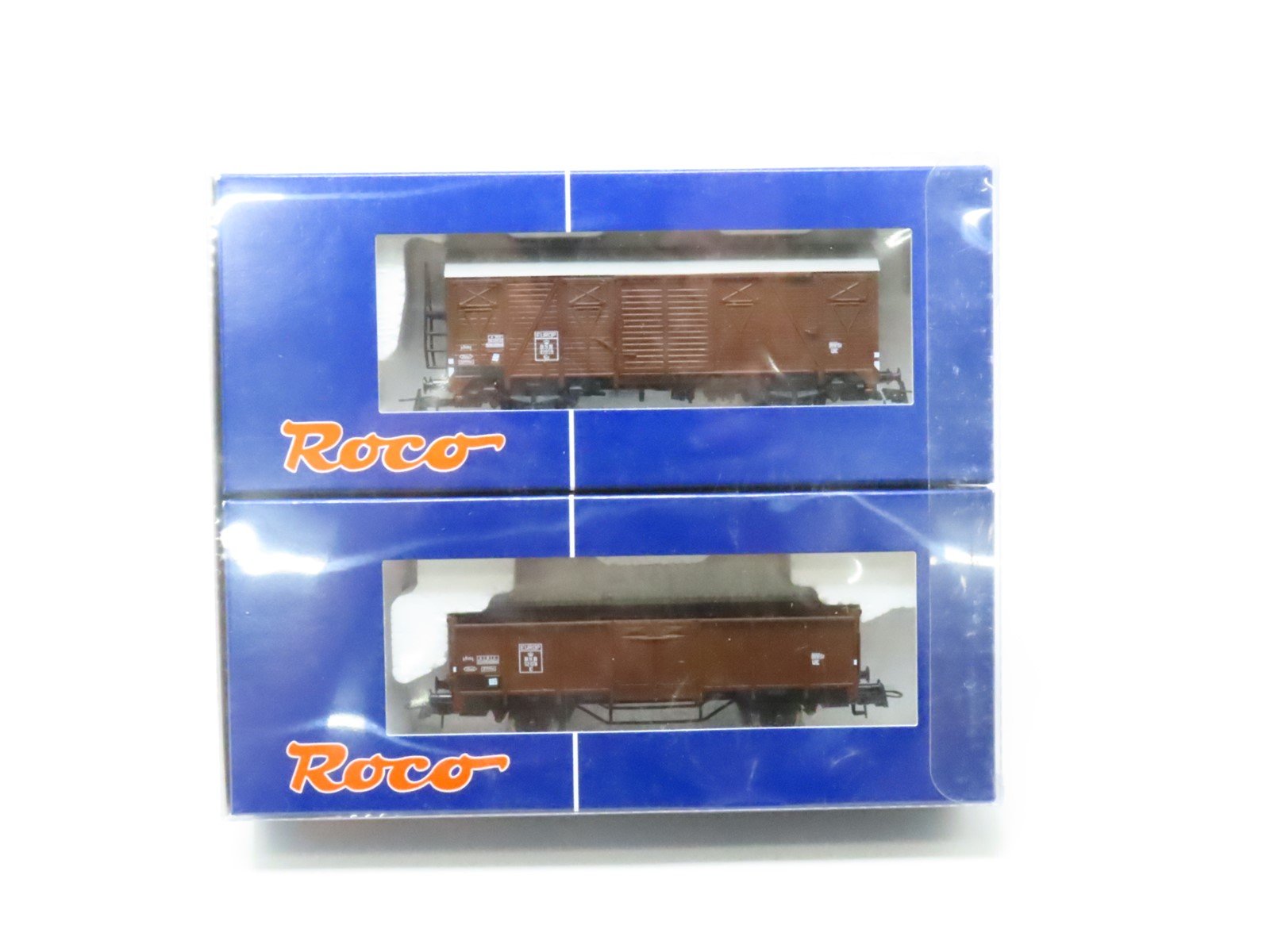 HO Roco 45952 DSB Danish State Box Car & High-Side Gondola 2-Car Freight Set