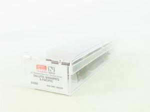 N Scale Micro-Trains MTL 23260 DWP Duluth, Winnipeg &Pacific 40' Box Car #582225