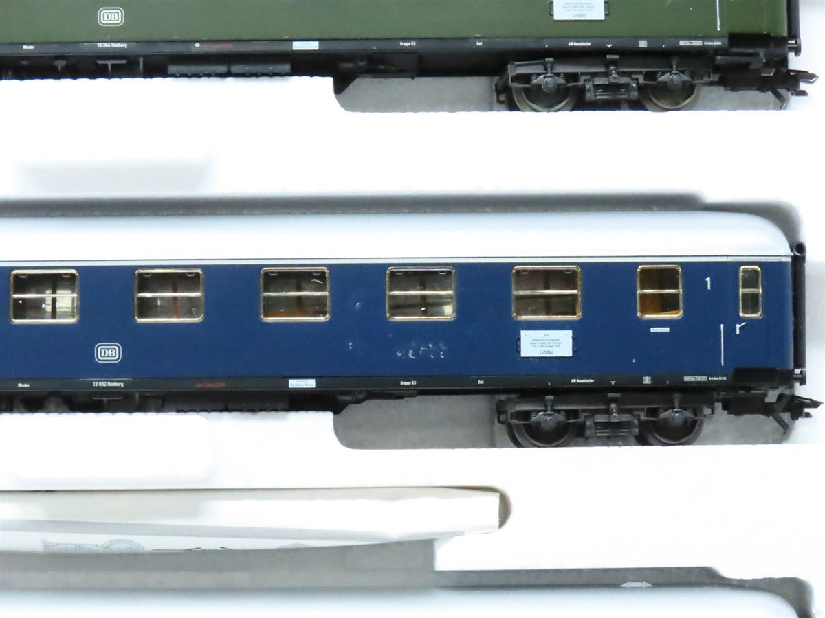 HO Scale Marklin 42758 DB German Federal Railway 3-Car Express Passenger Set