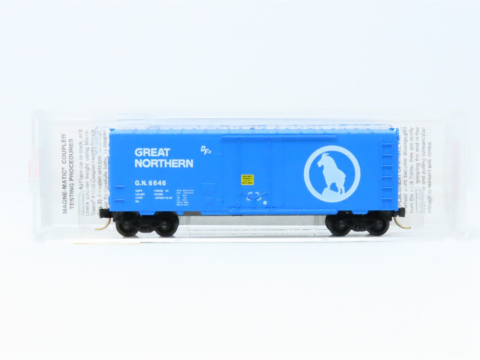 N Scale Micro-Trains MTL 74030 GN "Big Sky Blue" 40' Plug Door Box Car #6646