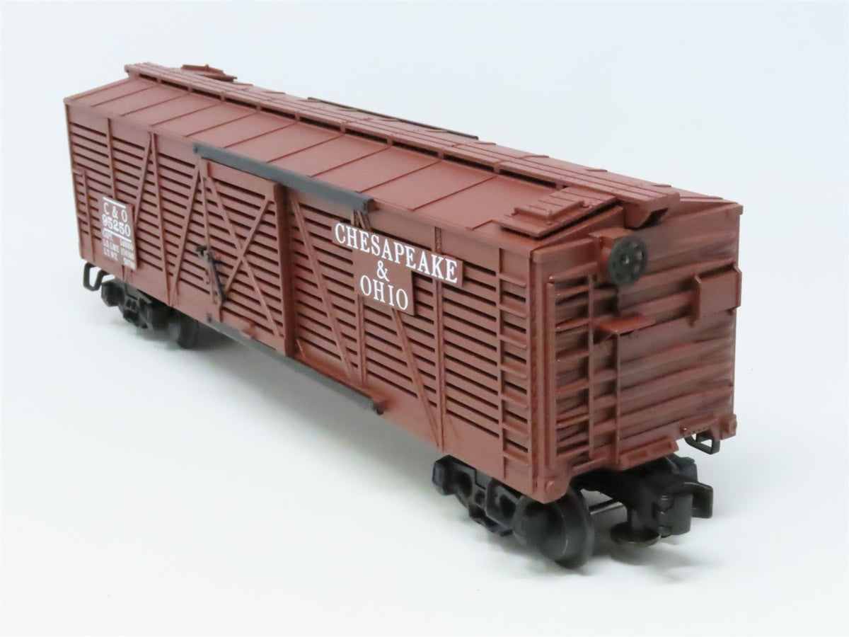 O Gauge 3-Rail Lionel #6-51402 C&amp;O Chesapeake &amp; Ohio Stock Car #95250