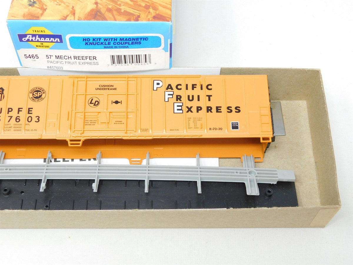 HO Scale Athearn Kit 5465 UPFE SP UP Pacific Fruit Express 57&#39; Reefer #457603