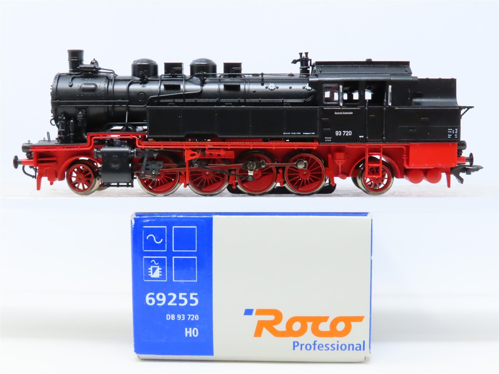 HO 3-Rail Roco Professional 69255 DB German Federal 2-8-2 BR 93 Steam #720 w/DCC