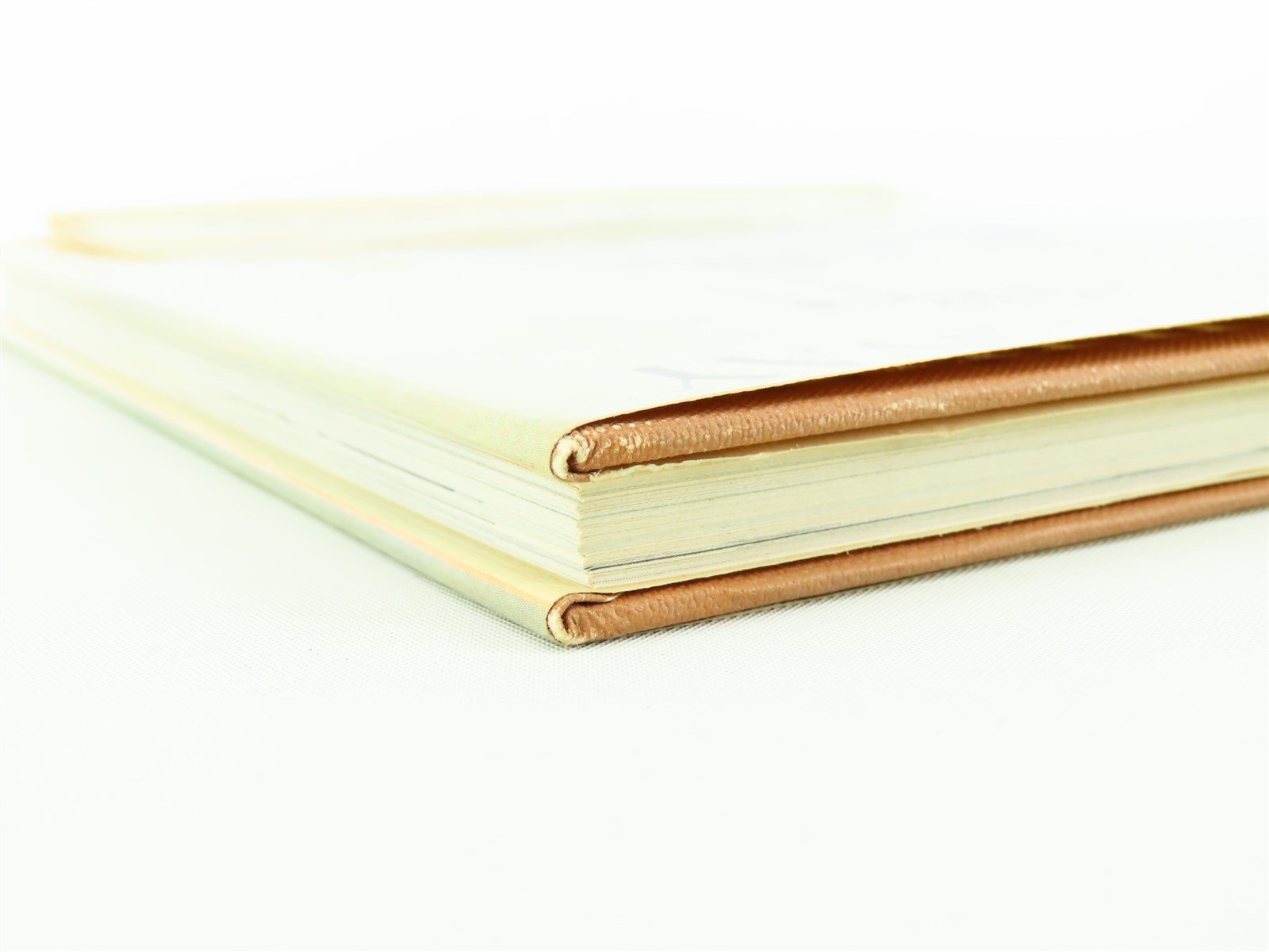 Model Railway Engines by J E Minns ©1969 HC Book