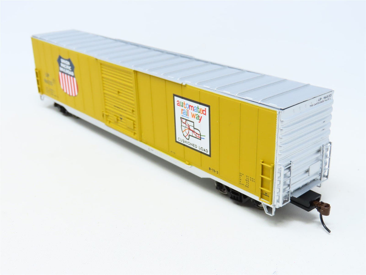 HO Scale Walthers Gold Line 932-35511 UP Union Pacific 60&#39; Box Car #960133