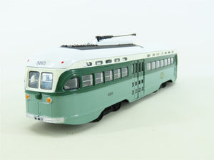 O 1/50 Scale Corgi Classics #55007 MTA Metropolitan Transit Authority Street Car