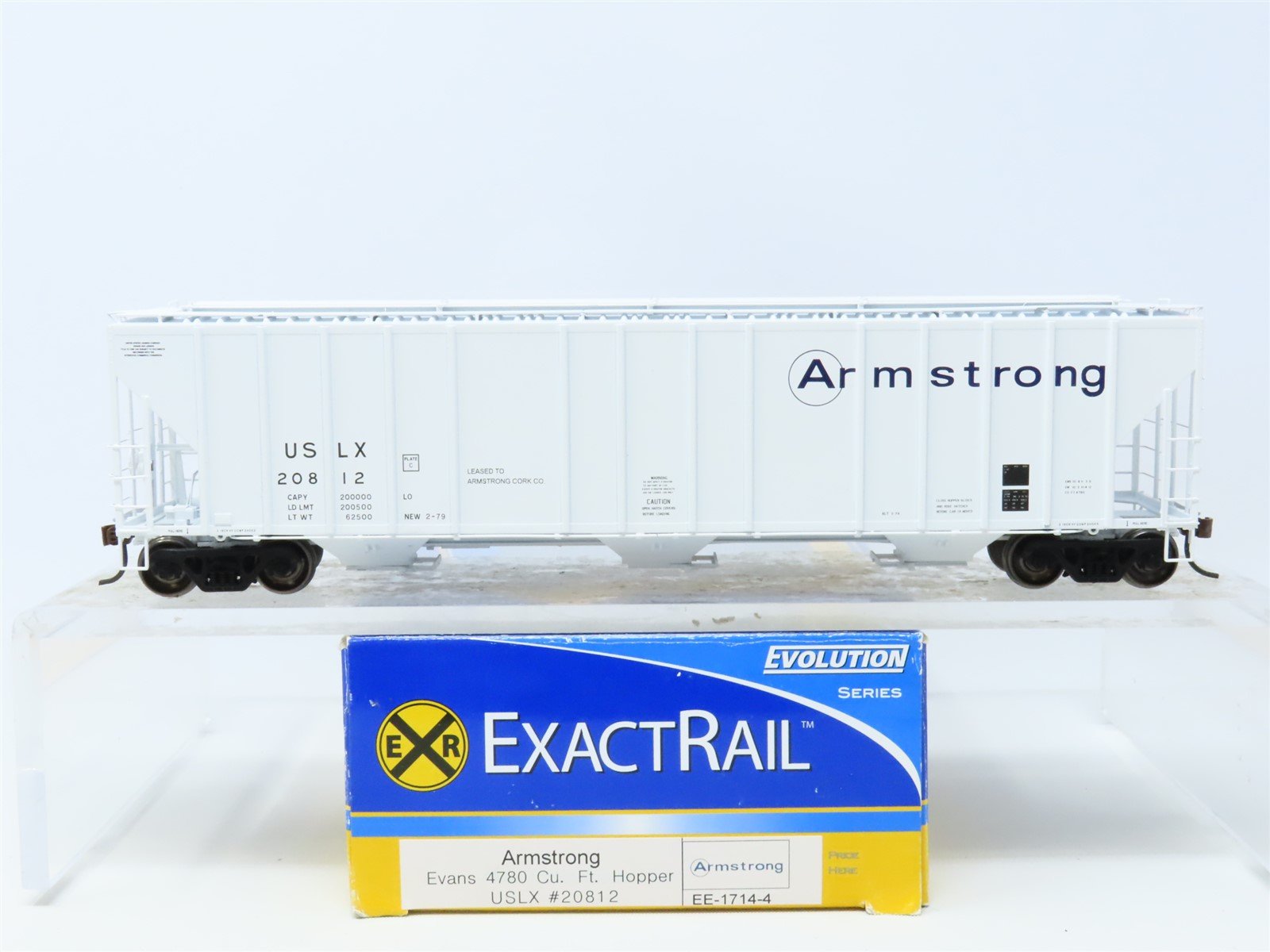 HO ExactRail Evolution EE-1714-4 USLX Armstrong 3-Bay Covered Hopper #20812