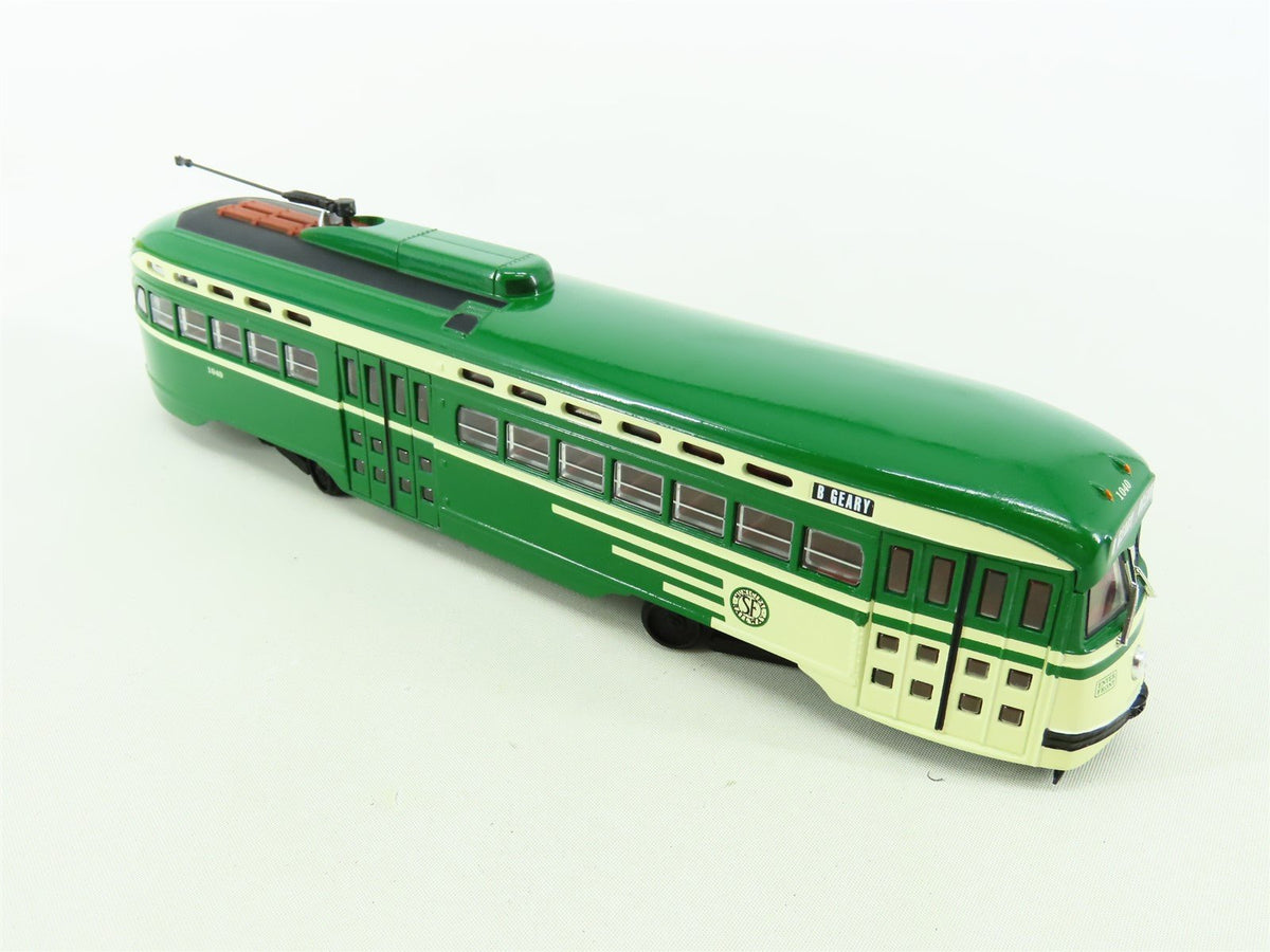 O 1/50 Scale Corgi Classics #55002 PCC Streetcar - San Francisco #1040