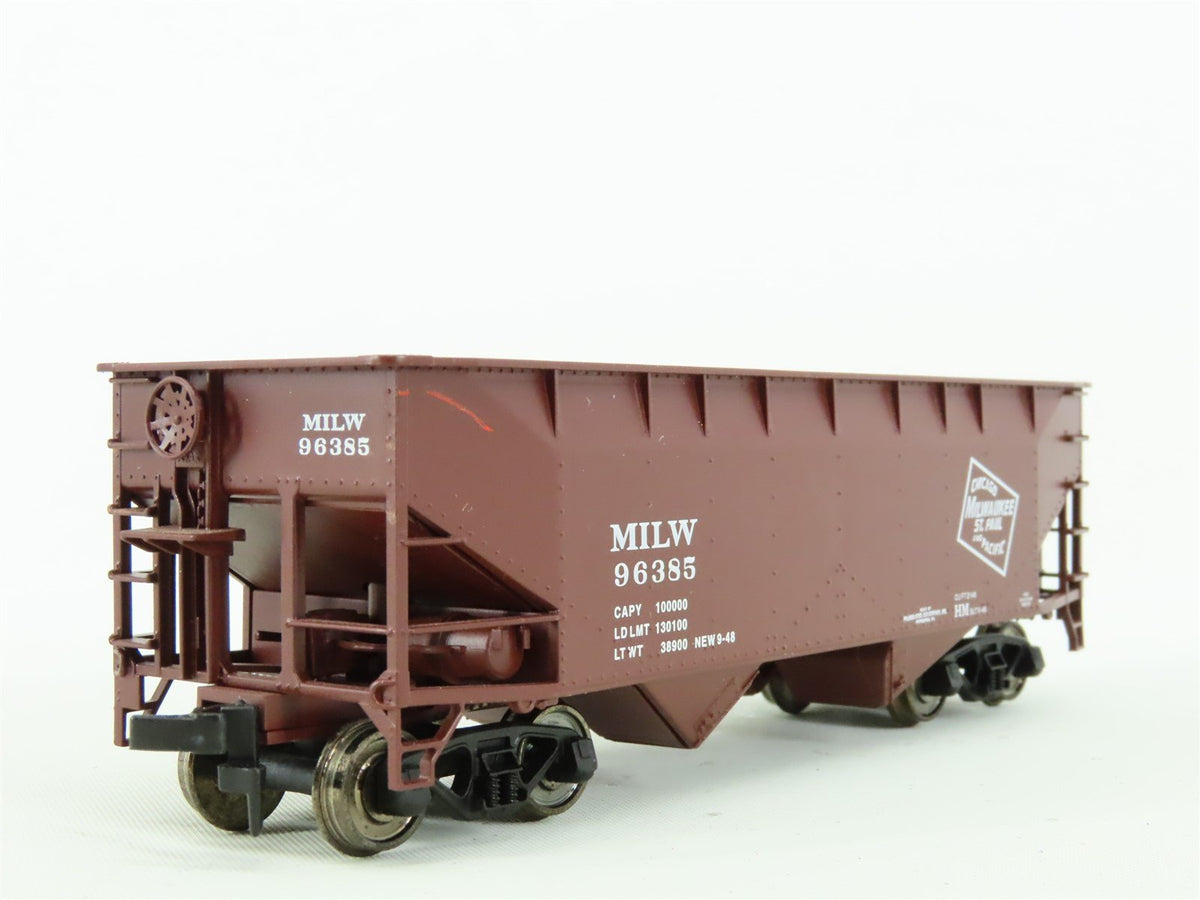 HO Scale Atlas 1866 MILW Milwaukee Road 2-Bay Open Hopper #96385