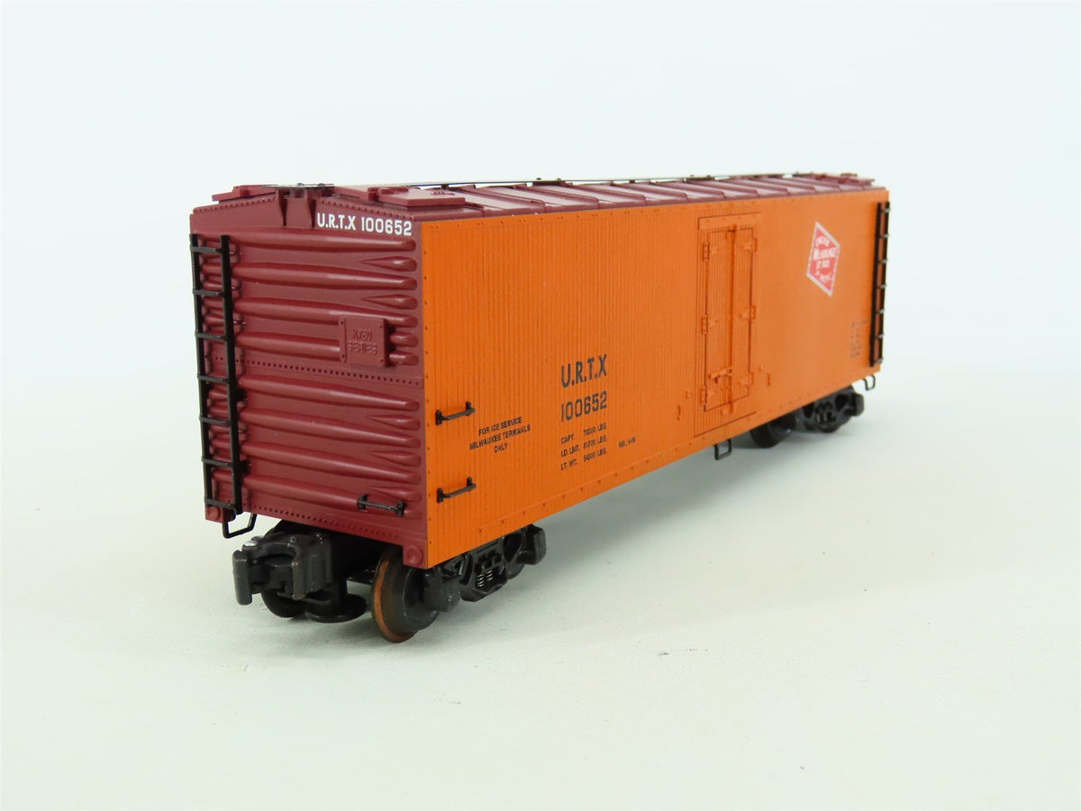 O Gauge 3-Rail K-Line K762-1371 URTX Milwaukee Road 40&#39; Express Reefer #100652