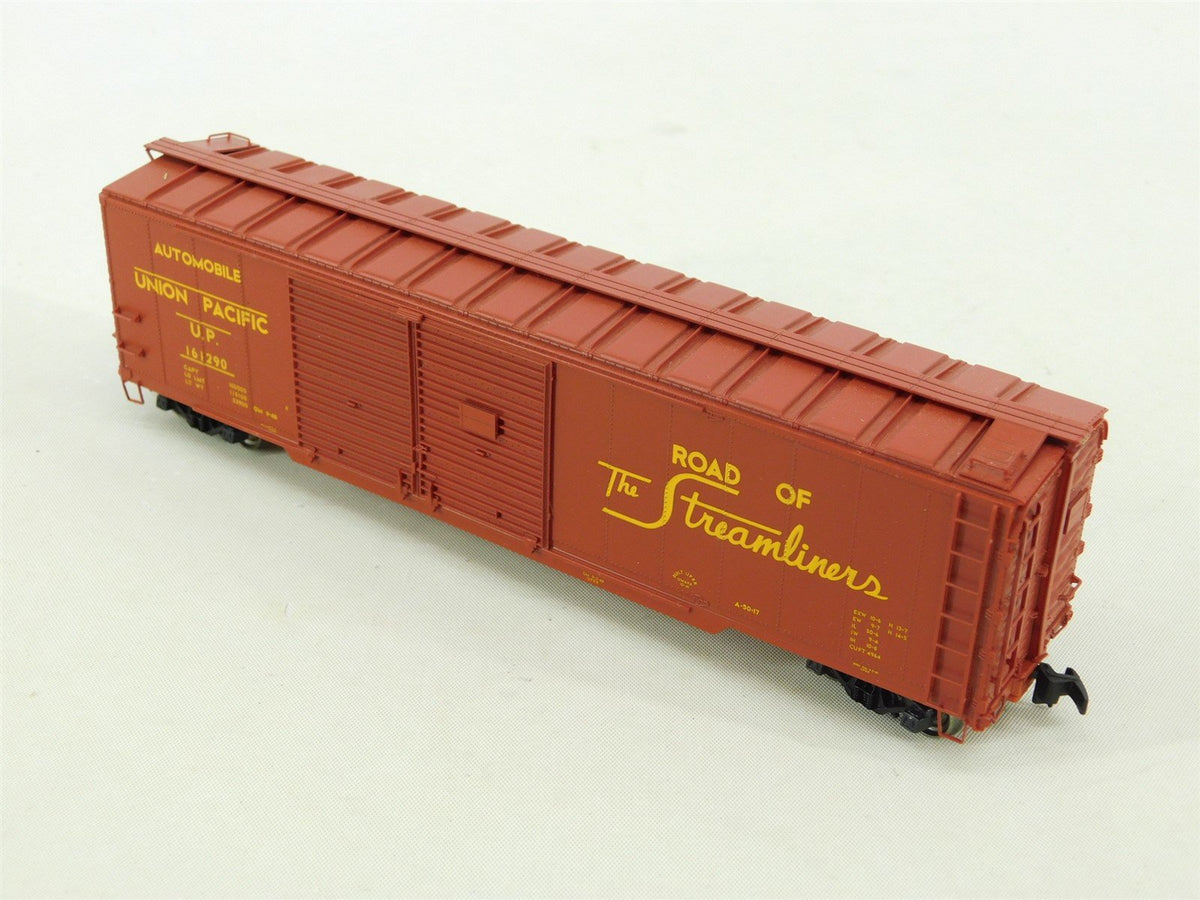 HO Scale Proto 2000 UP Union Pacific &quot;Streamliners&quot; 50&#39; Steel Box Car #161290