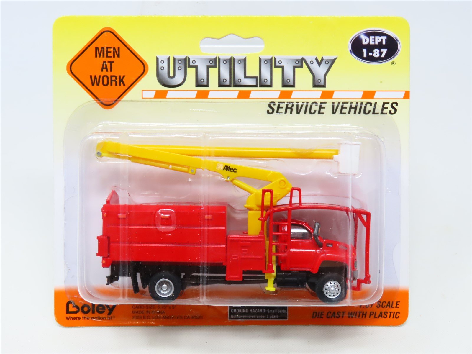 HO Scale Boley Dept. 1-87 Men At Work #3024-11 Utility Service Bucket Truck