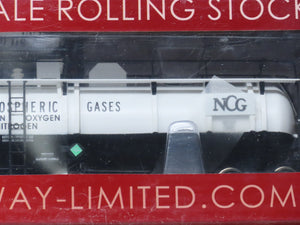 HO Scale Broadway Limited 6106 UTLX NCG Cryogenic Tank Car Set 2-Pack