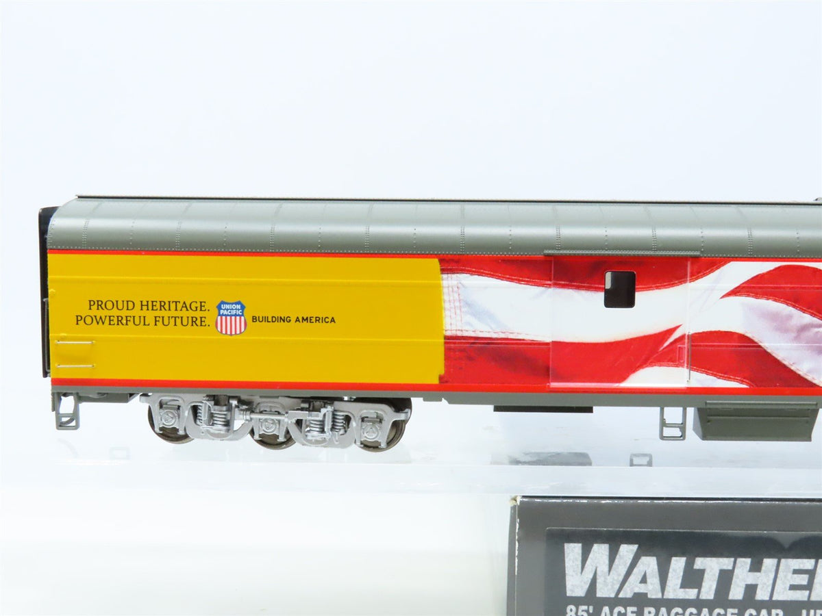 HO Walthers Proto 920-9200 UP Heritage Series &quot;American Flag&quot; Baggage Passenger