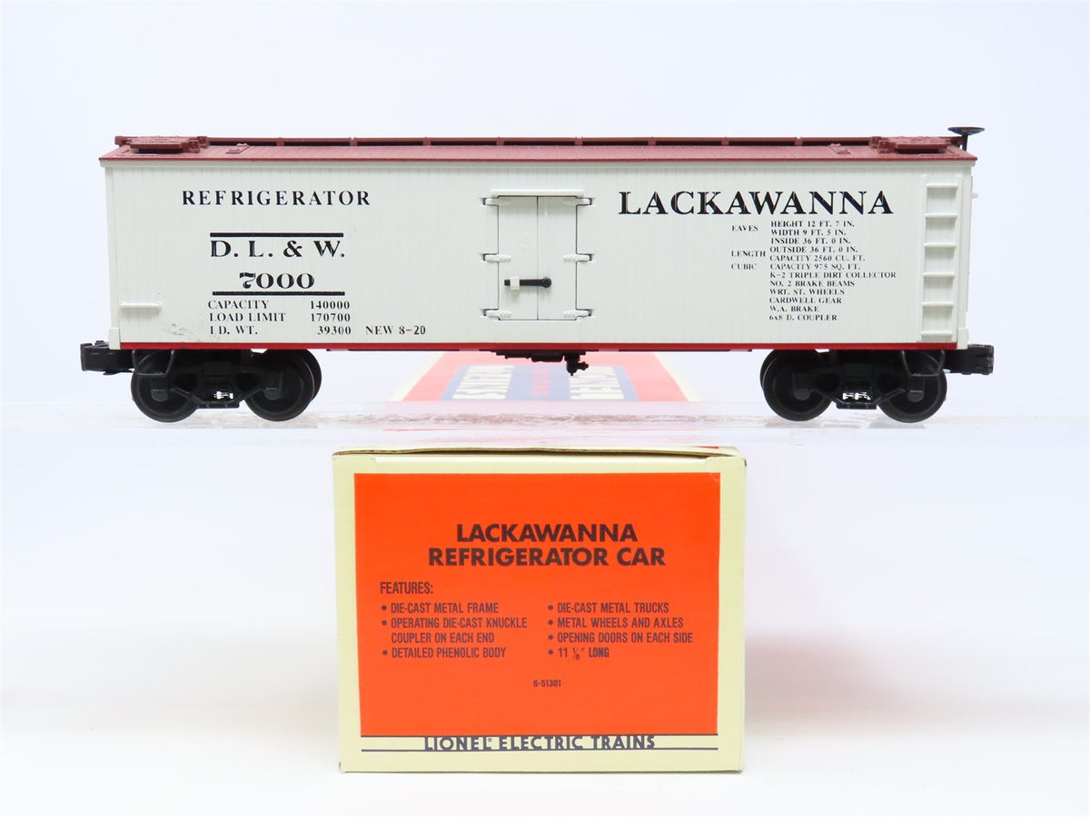 O Gauge 3-Rail Lionel 6-51301 DL&amp;W Lackawanna Wooden Reefer #7000