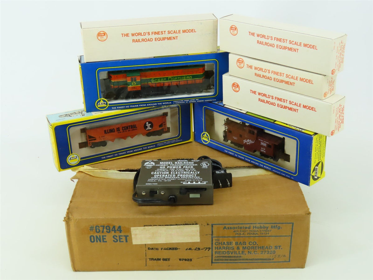 HO Scale AHM GN Great Northern EMD GP18 Diesel Kellog&#39;s/Eggo Freight Train Set