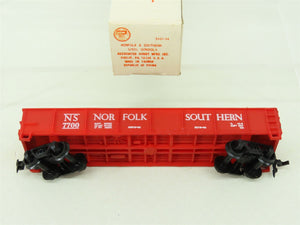 HO Scale AHM GN Great Northern EMD GP18 Diesel Kellog's/Eggo Freight Train Set