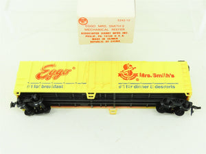 HO Scale AHM GN Great Northern EMD GP18 Diesel Kellog's/Eggo Freight Train Set