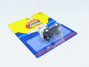 HO 1/87 Scale Athearn #29103 CSX Yard Tractor - Cab Only