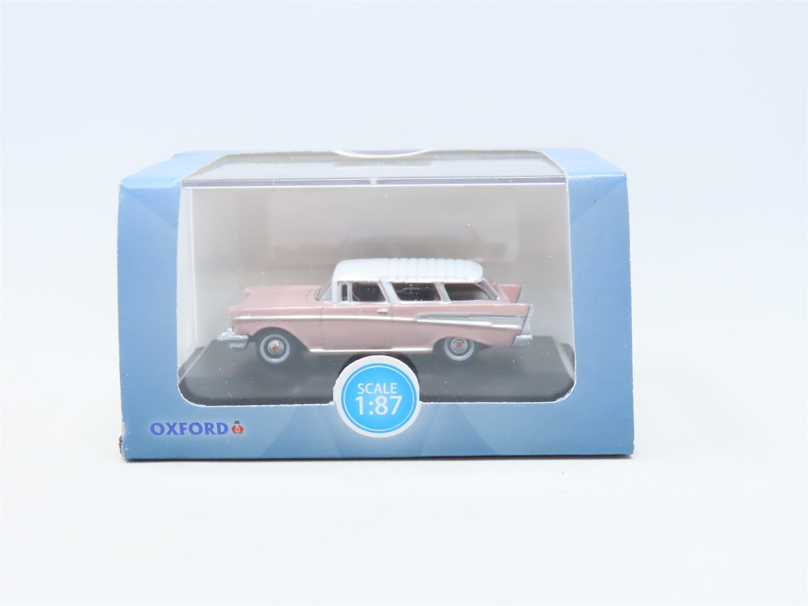 HO 1/87 Scale Oxford #87CN57001 1957 Chevrolet Nomad Dusk Pearl/Imperial Ivory