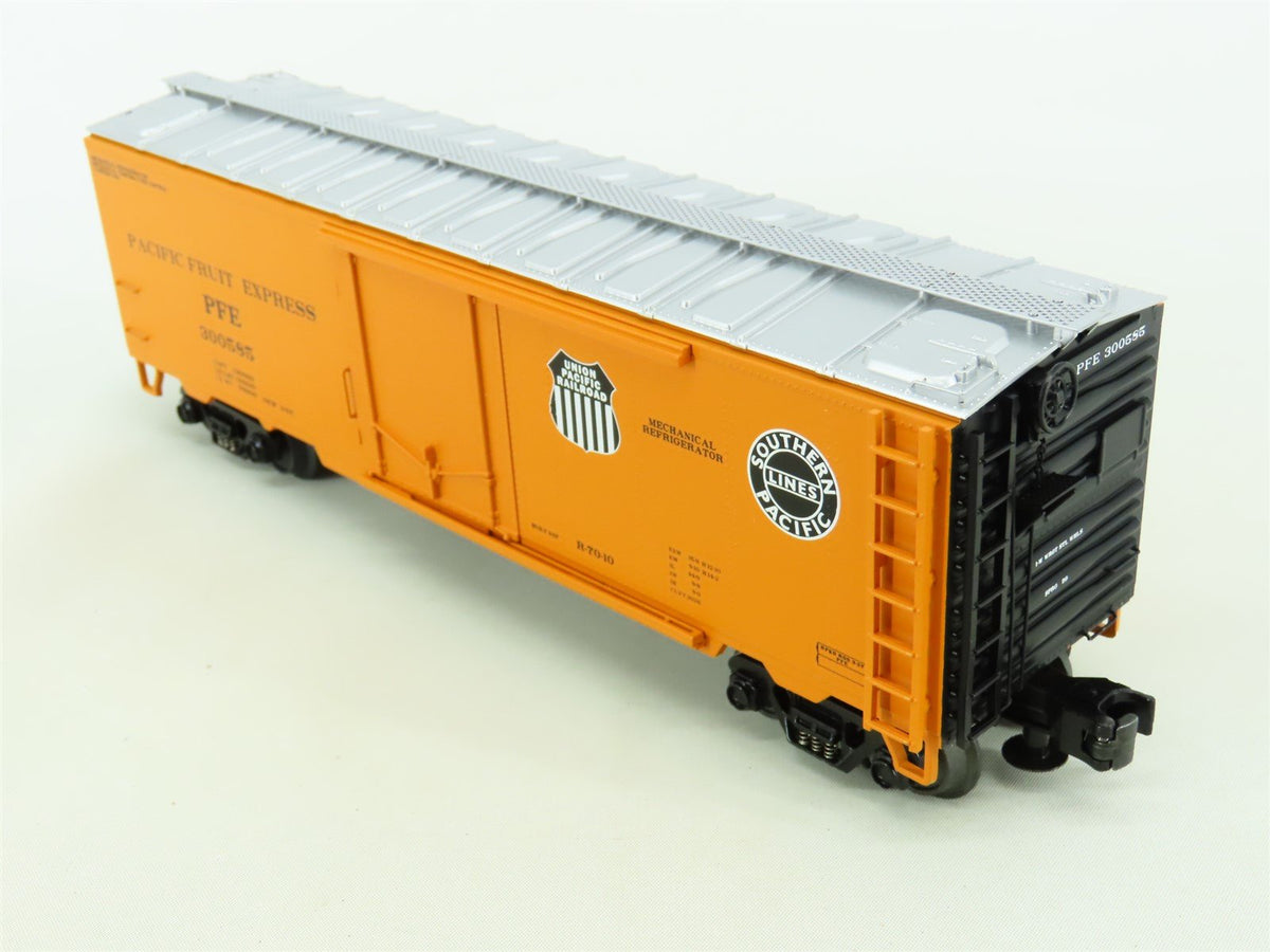 O 3-Rail MTH 20-94086 SP UP PFE Pacific Fruit Express Operating Reefer #300585