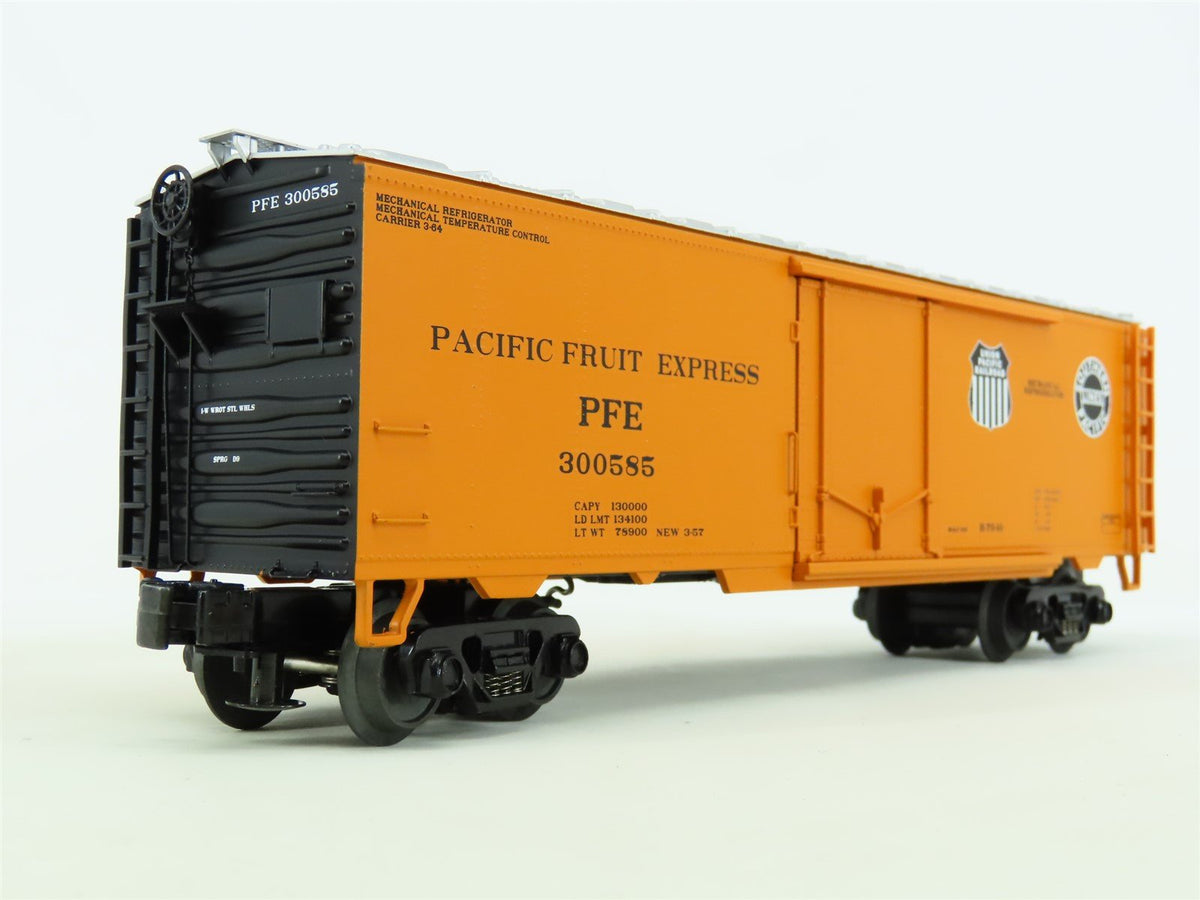 O 3-Rail MTH 20-94086 SP UP PFE Pacific Fruit Express Operating Reefer #300585