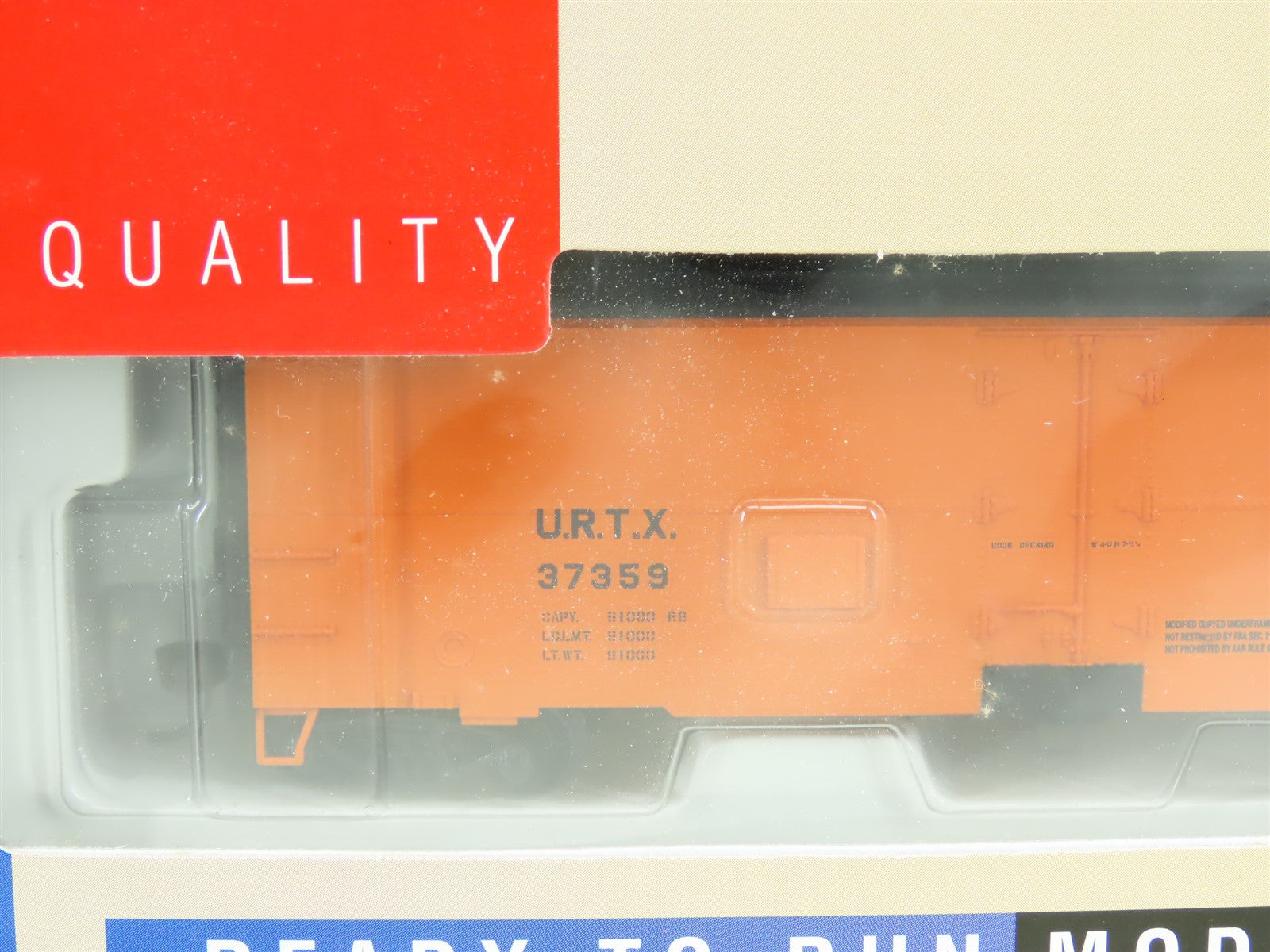 HO Scale Walthers 932-22575 URTX MILW Milwaukee Road 40' Meat Reefer Set 2-Pack