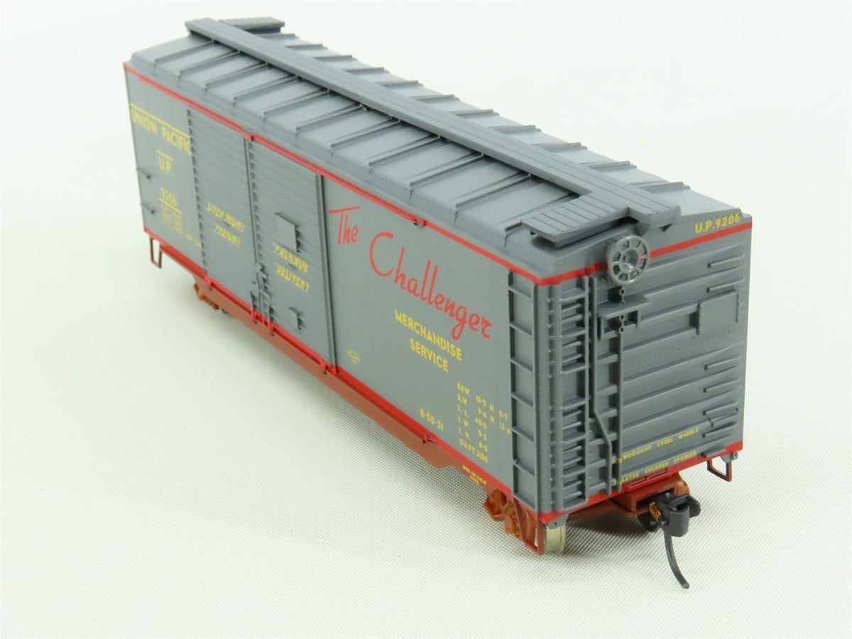 HO Scale Athearn 70193 UP Union Pacific &quot;Challenger&quot; 40&#39; Box Car #9206