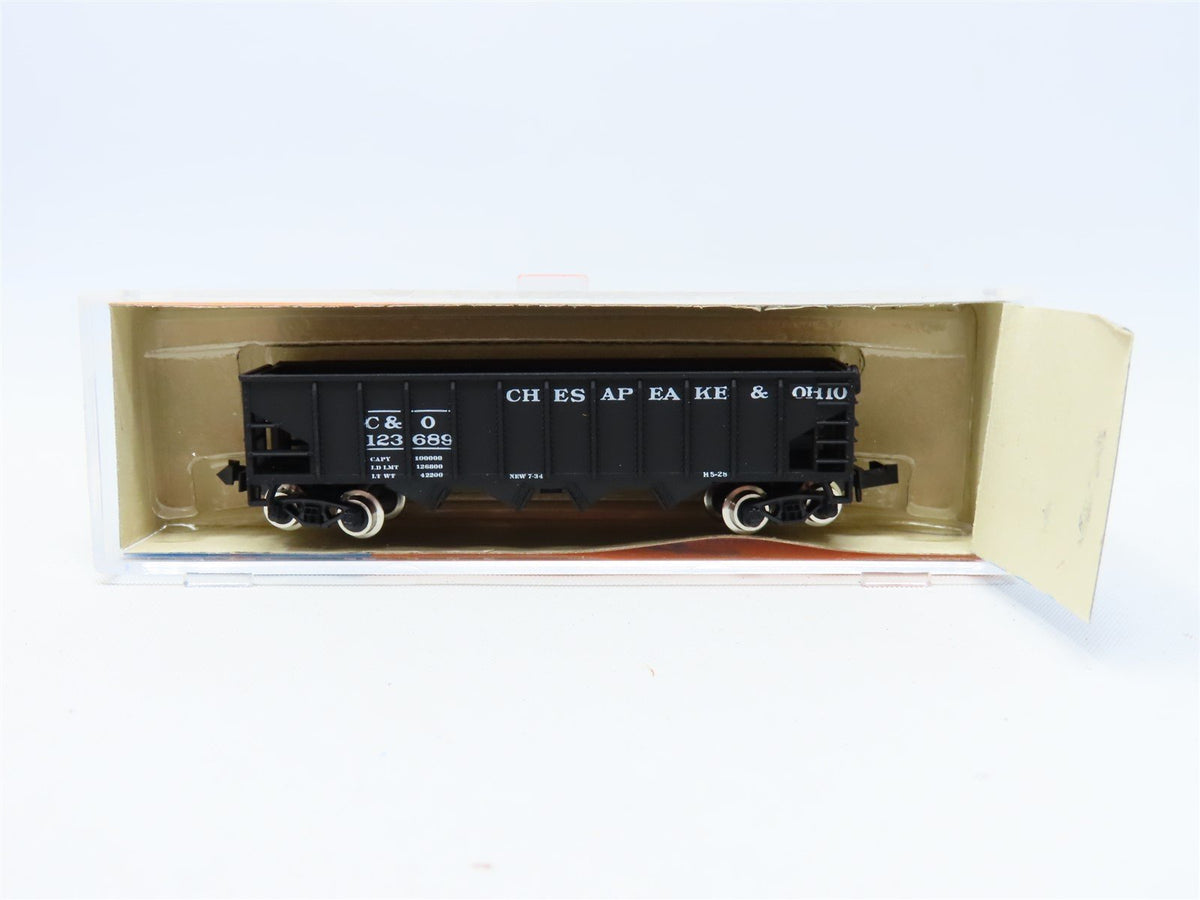 N Scale Roco 28863 C&amp;O Chesapeake &amp; Ohio 4-Bay Hopper #123689