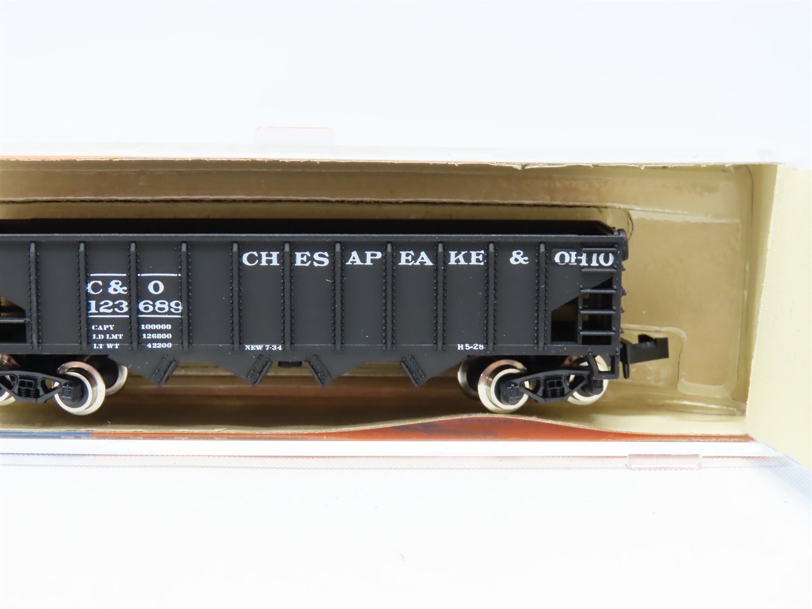 N Scale Roco 28863 C&O Chesapeake & Ohio 4-Bay Hopper #123689