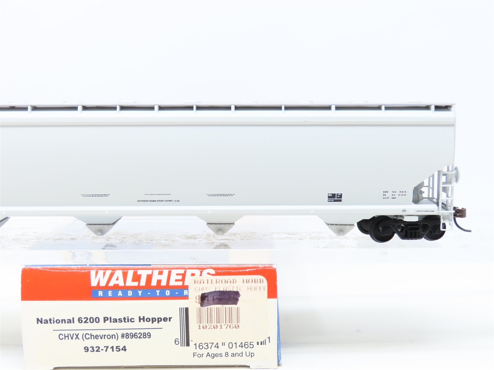 HO Scale Walthers 932-7154 CHVX Chevron National 4-Bay Covered Hopper #896289