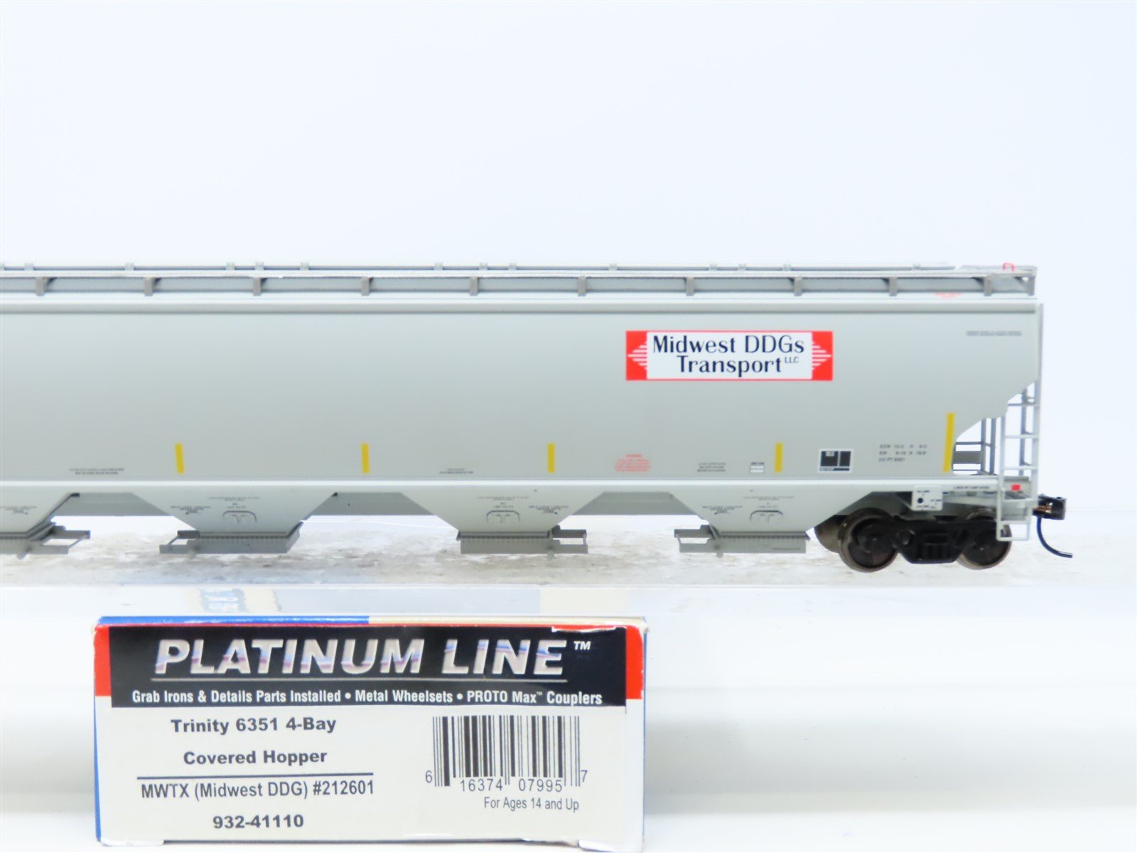 HO Scale Walthers Platinum Line 932-41110 MWTX Midwest DDG 4-Bay Hopper #212601