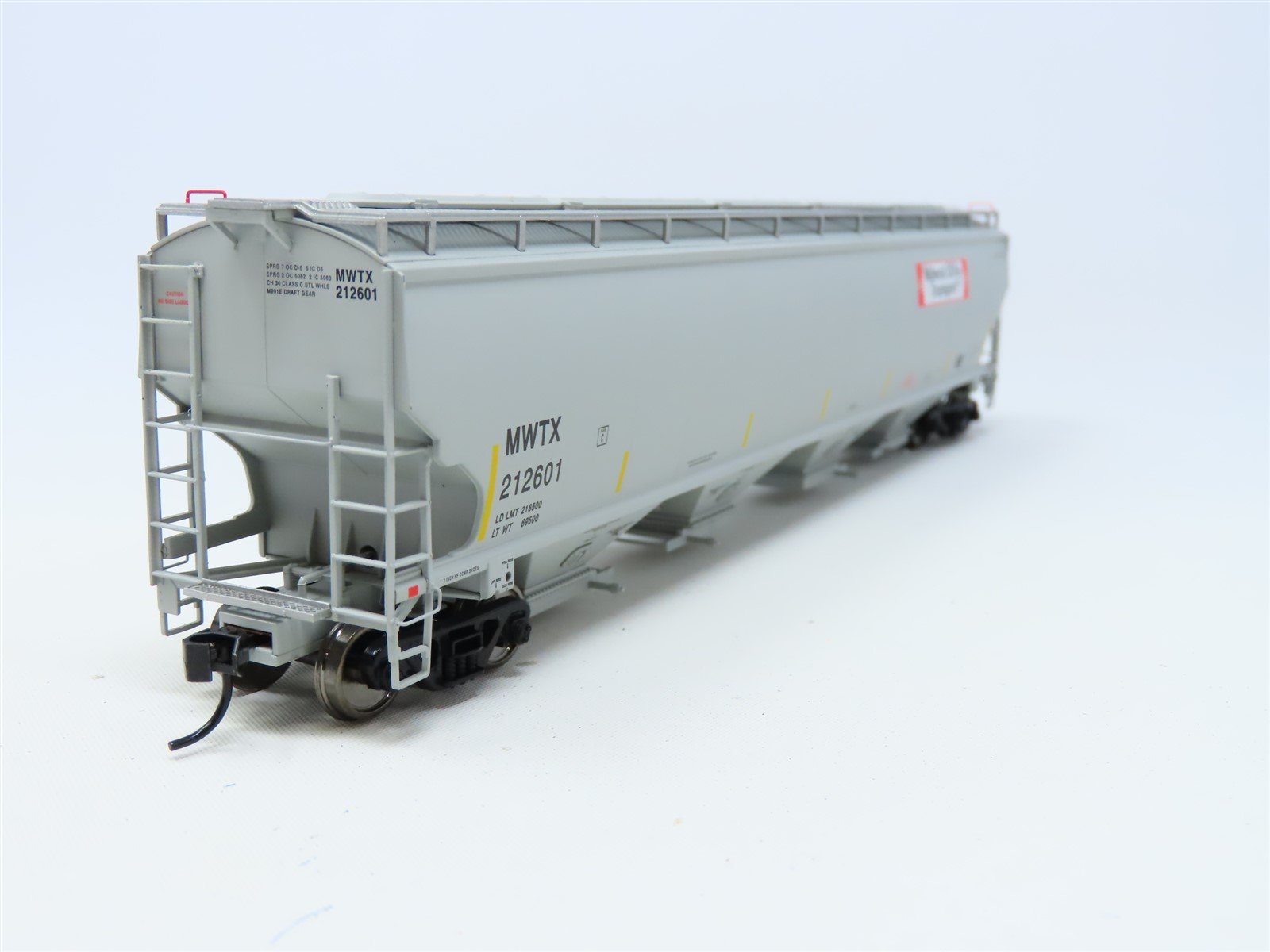 HO Scale Walthers Platinum Line 932-41110 MWTX Midwest DDG 4-Bay Hopper #212601