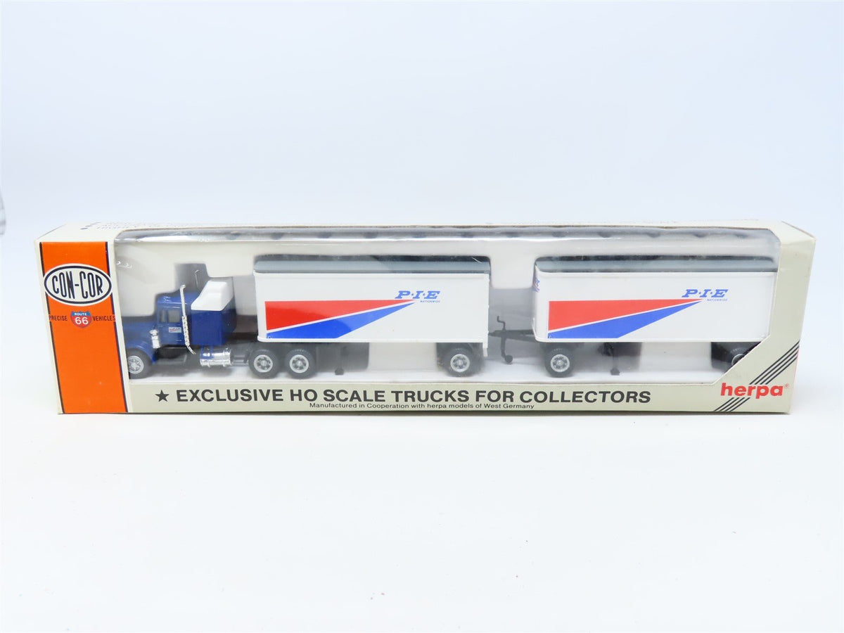 HO Scale Con-Cor/Herpa #0004-001031 P·I·E Tractor w/ Twin 27&#39; Trailers