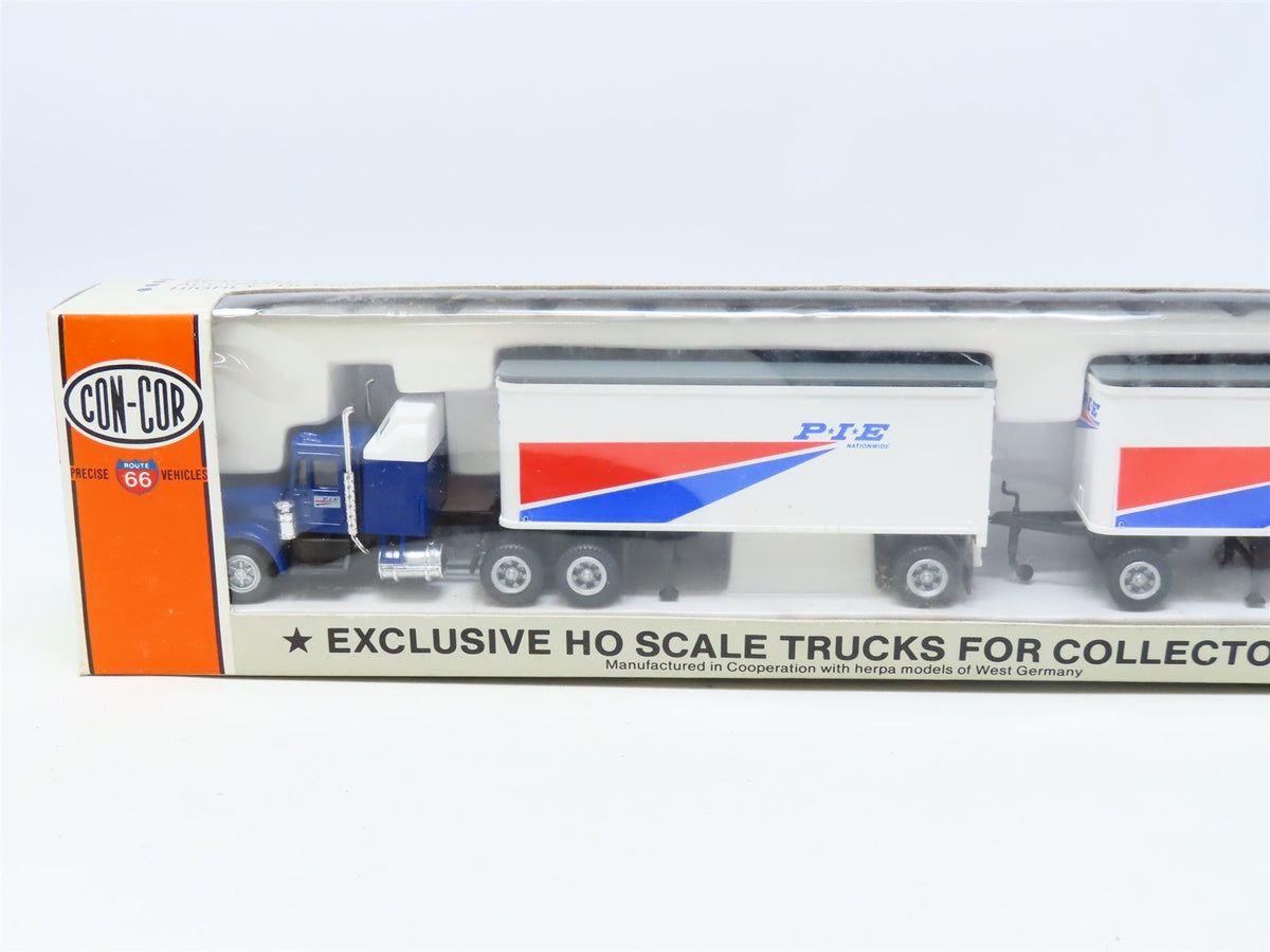 HO Scale Con-Cor/Herpa #0004-001031 P·I·E Tractor w/ Twin 27&#39; Trailers