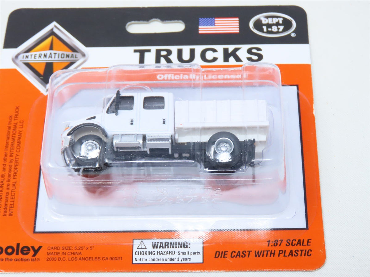 HO 1/87 Scale Boley #4575-77 International Crew Cab Stake Side Truck