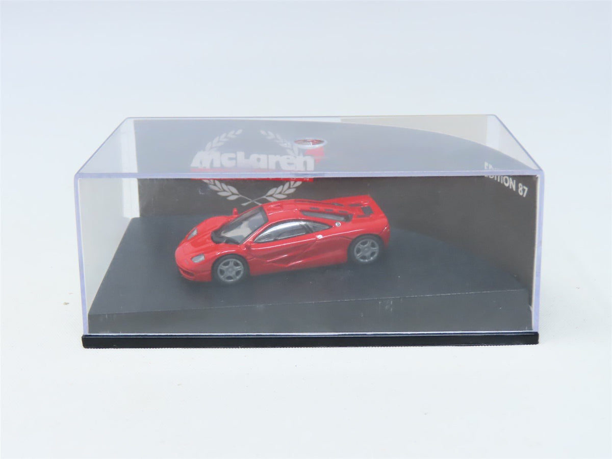 HO 1/87 Scale Paul&#39;s Model Art Die-Cast McLaren F1 Road Car - Red